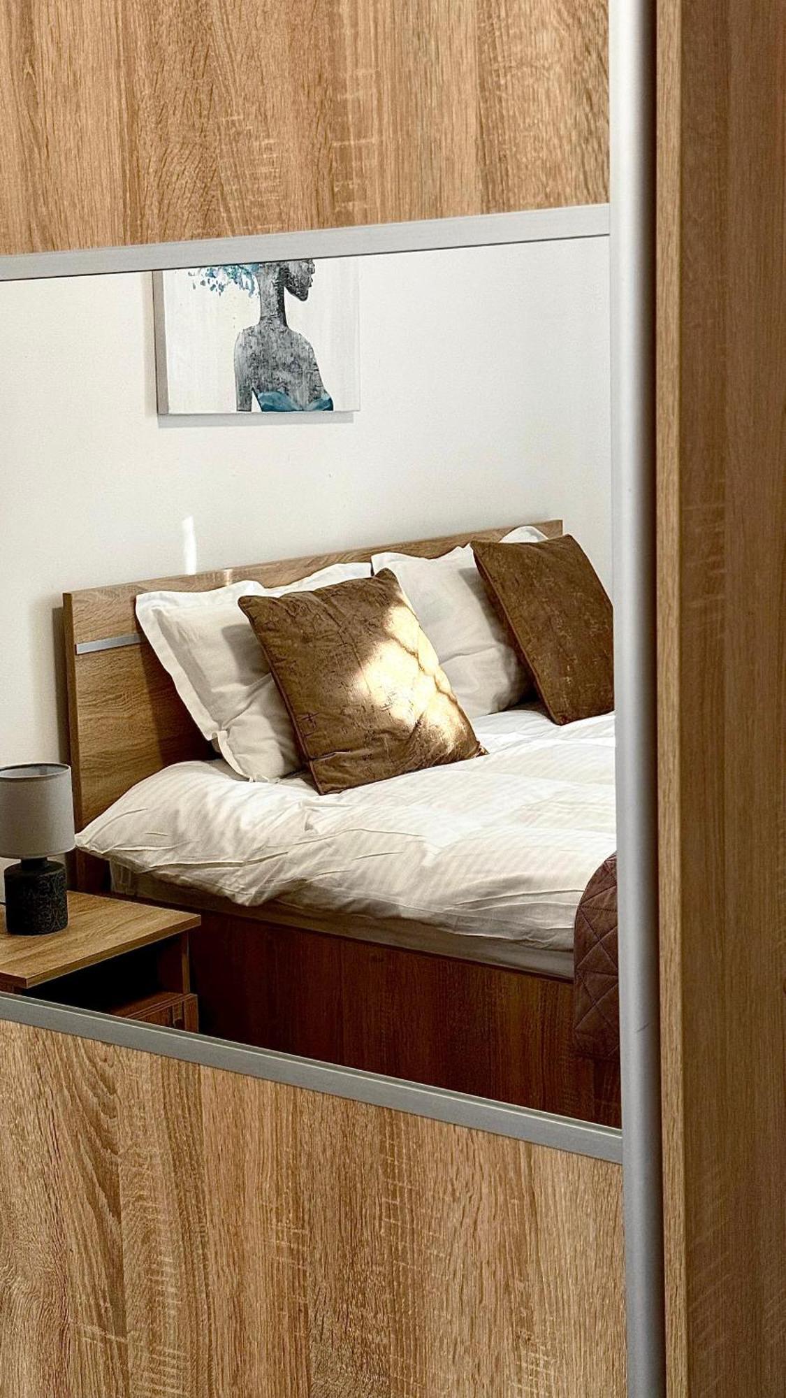 Phoenix Central Apartments Сибиу Экстерьер фото